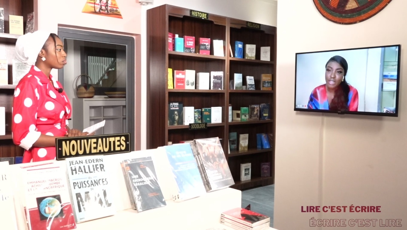 Lire la suite à propos de l’article « LIRE C´EST ÉCRIRE, ÉCRIRE C´EST LIRE » AVEC MARIEME SALL