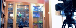 Lire la suite à propos de l’article LE CARRÉ DES ARTISTES AVEC MME SOUMARÉ YACINE DE AFRICAN TOUCH