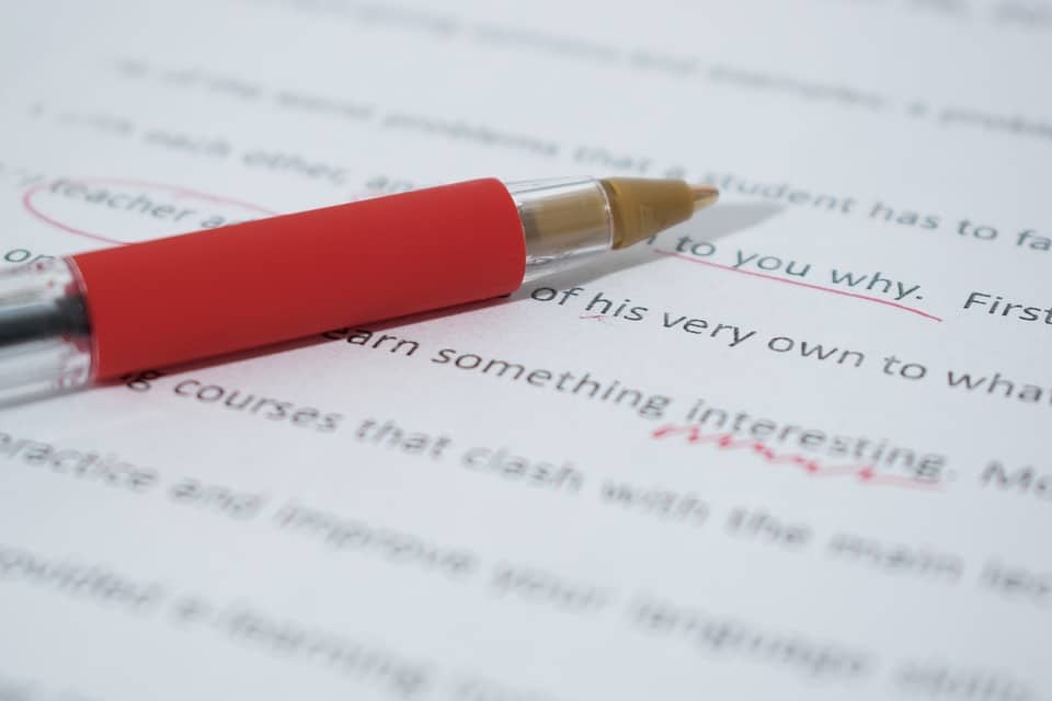 Lire la suite à propos de l’article CORRECTEUR DE LIVRES