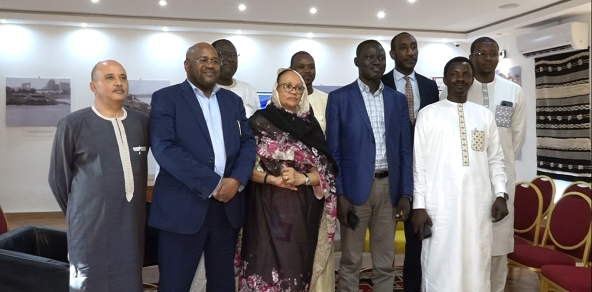 Lire la suite à propos de l’article VISITE DU MINISTRE TCHADIEN DE L’AMENAGEMENT DU TERRITOIRE ET DE L’URBANISME, M MAHAMAT ASSILECK HALATA ET SA DELEGATION